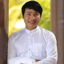 Ma Naw - မနော